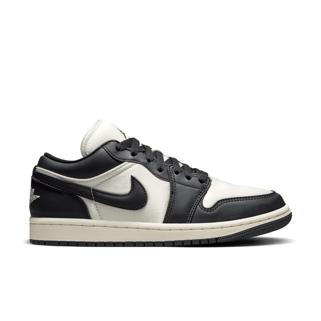 Women's Air Jordan 1 Low SE 'Vintage Panda'