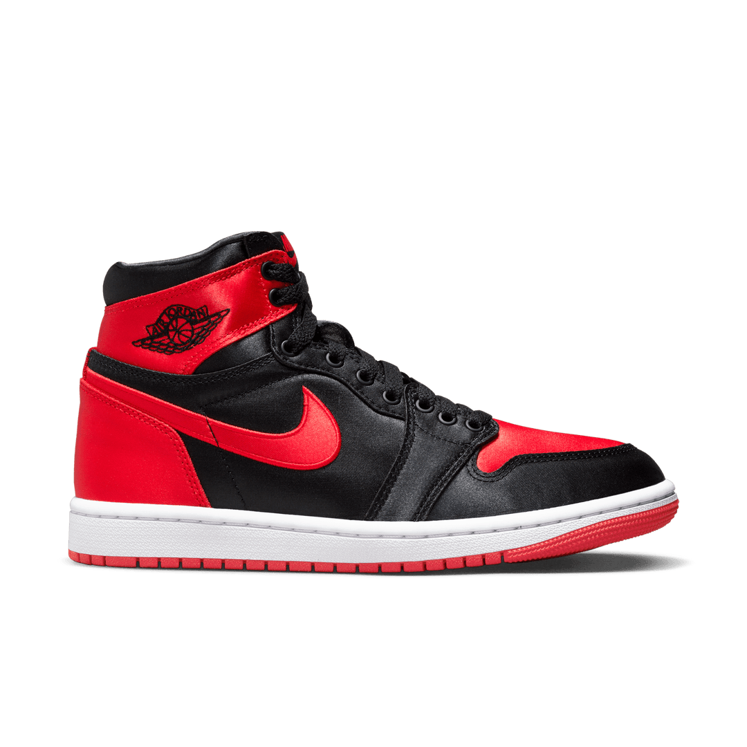 Women's Air Jordan 1 Retro High OG 'Satin BRED'