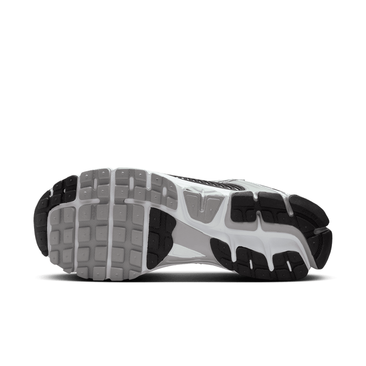 Nike Zoom Vomero 5 'Silver/Black'