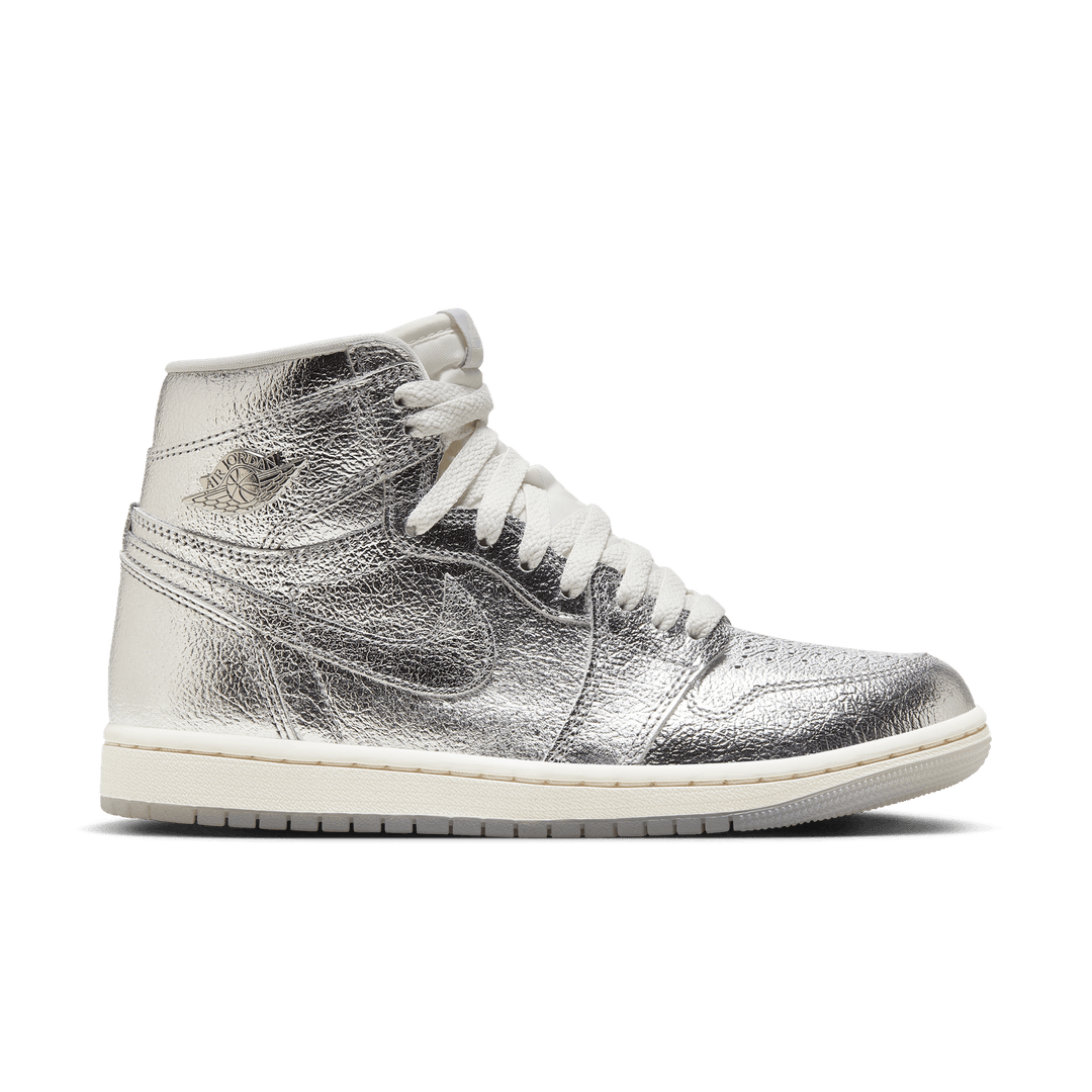 Women's Air Jordan 1 Retro High 'Metallic Silver'