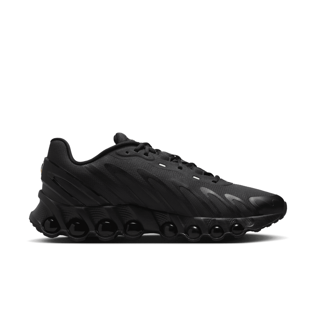 Nike Air Max DN8 'Triple Black' – Courtside Sneakers Nike Air Max DN8 'Triple Black' – Courtside Sneakers