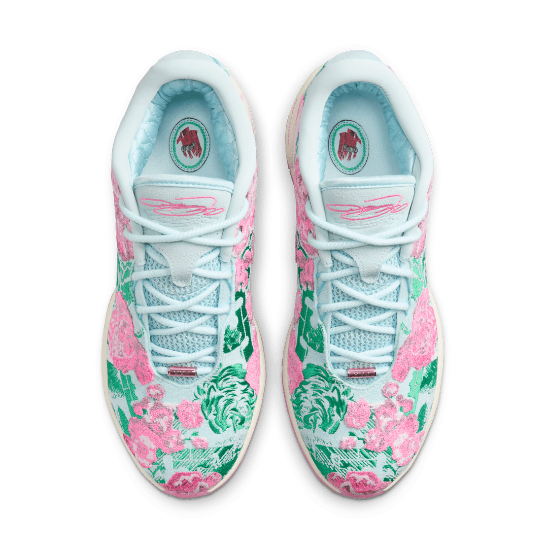 Nike Lebron XXI Premium Roses