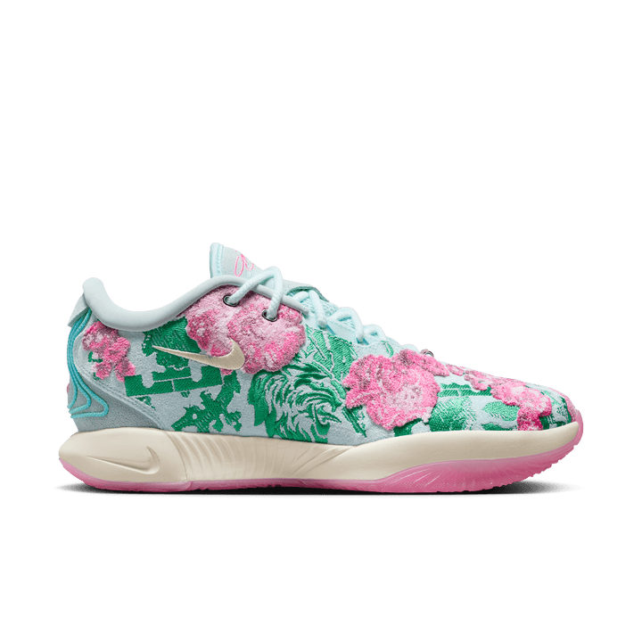 Nike Lebron XXI Premium 'Roses'