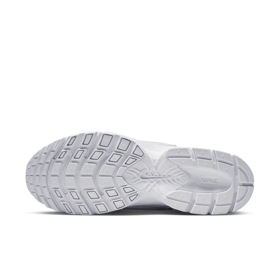 Nike V5 RNR 'Triple White'