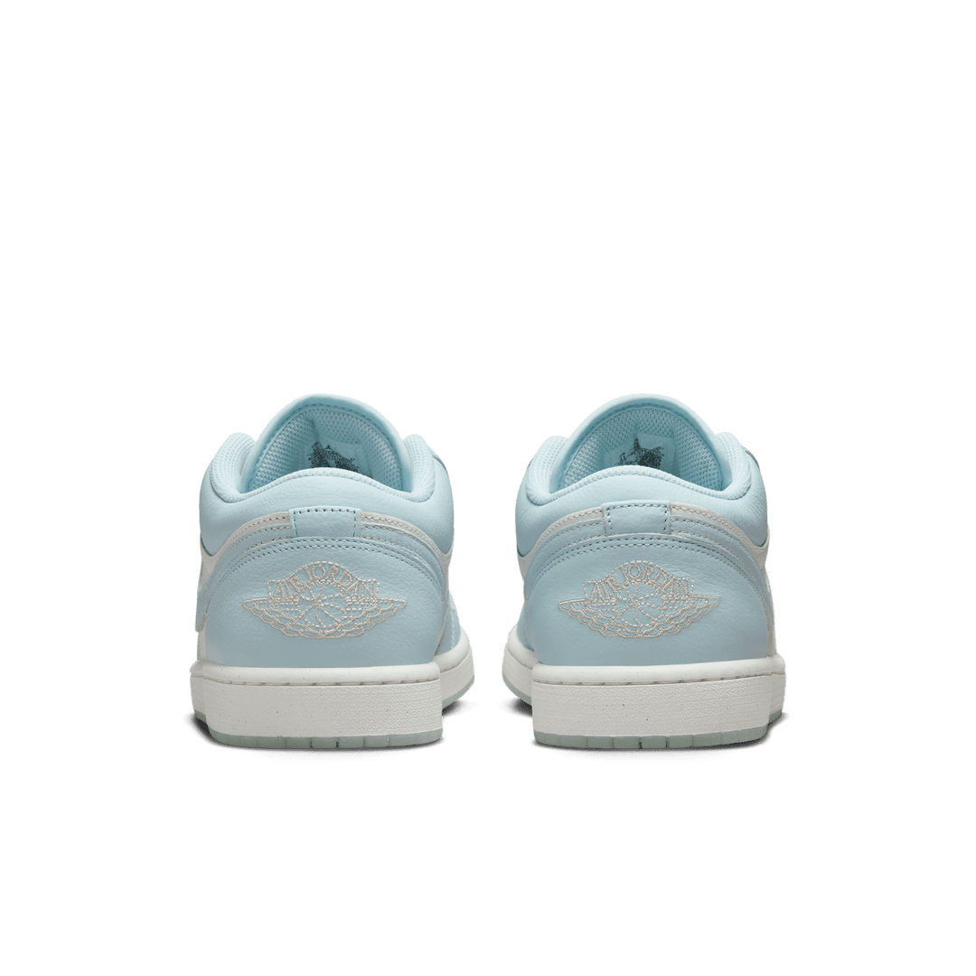 Air Jordan 1 Low SE 'Glacier Blue'
