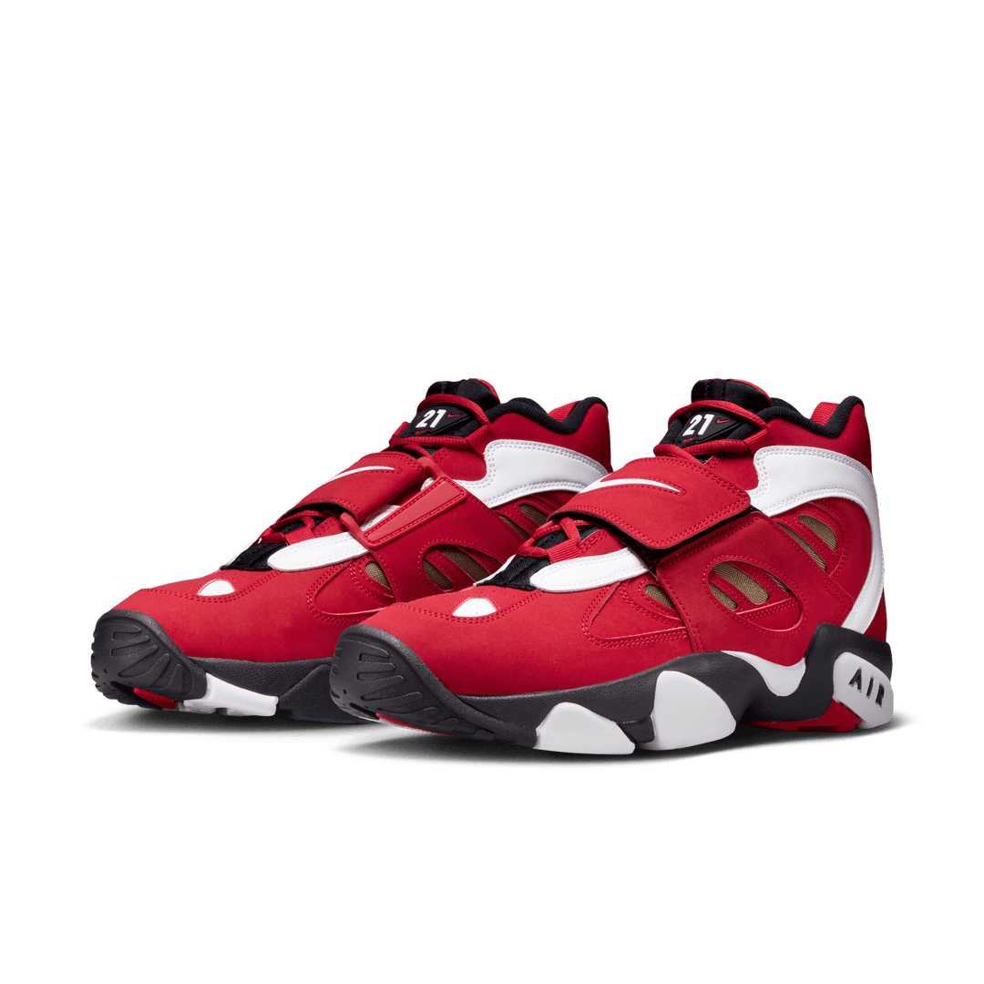 Nike Air Diamond Turf 2 'Red Gold'
