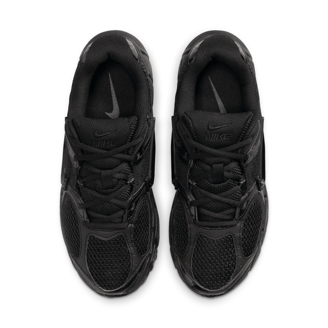 Women's Nike V5 RNR 'Triple Black'