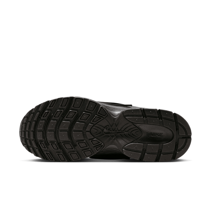 Women's Nike V5 RNR 'Triple Black'