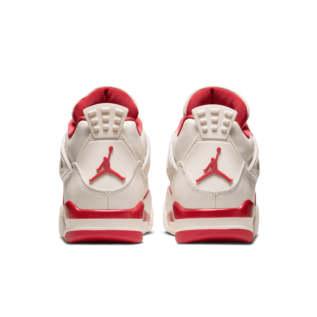 Women's Air Jordan 4 Retro 'Valentine 2026'