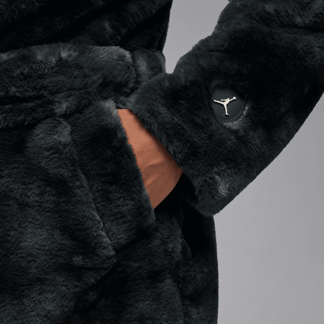 Air Jordan Brooklyn Faux Fur Robe 'Thunder Grey'