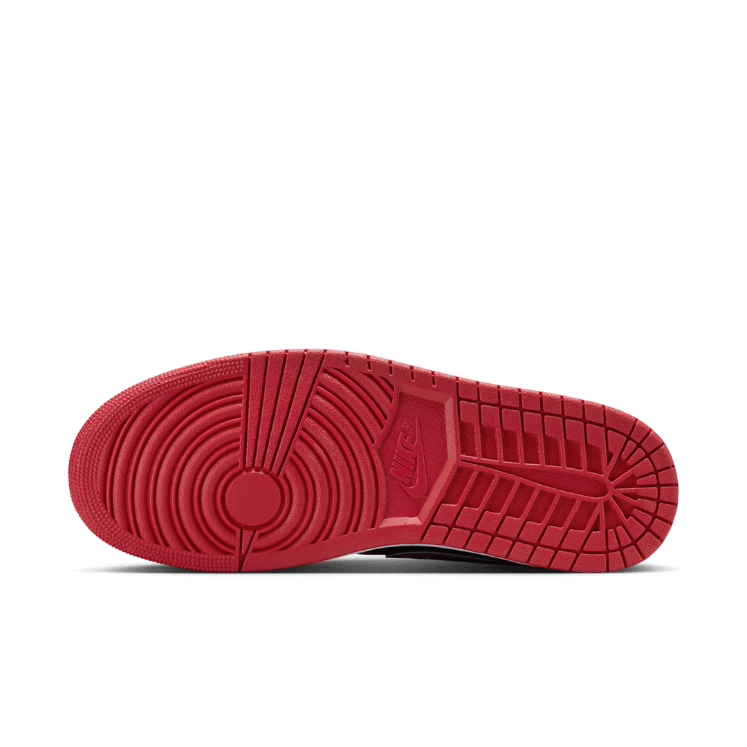 Air Jordan 1 Low SE 'Patent Varsity Red'