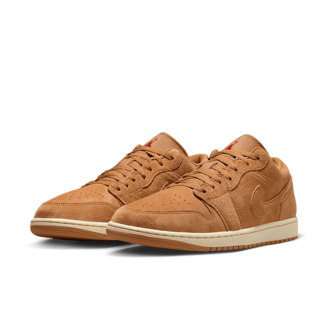 Air Jordan 1 Low SE 'Flax'