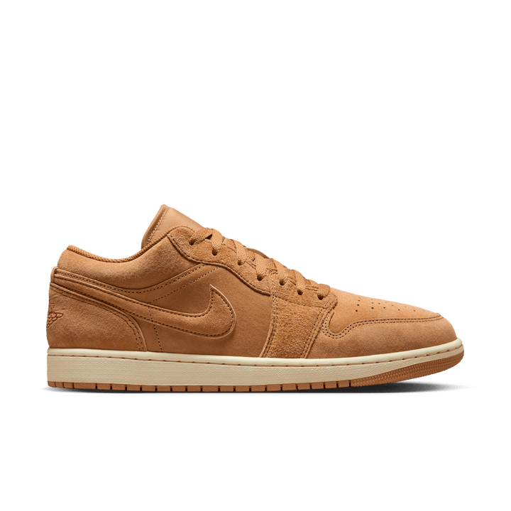 Air Jordan 1 Low SE 'Flax'