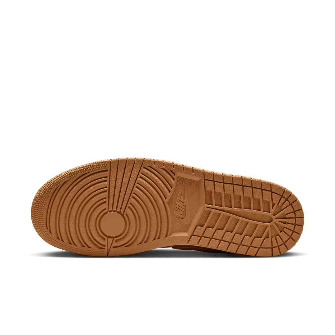 Air Jordan 1 Low SE 'Flax'