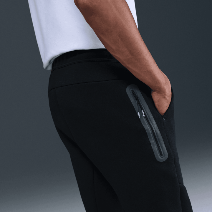 Nike Kobe Tech Fleece Joggers 'Black/White'