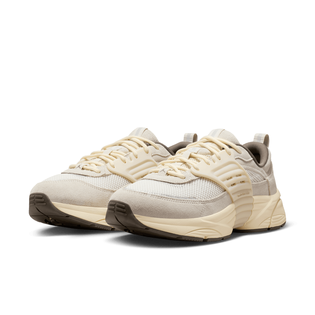 Air Jordan Trunner 'Light Orewood Brown'