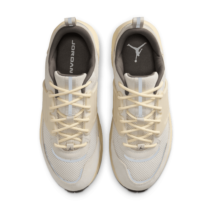 Air Jordan Trunner 'Light Orewood Brown'