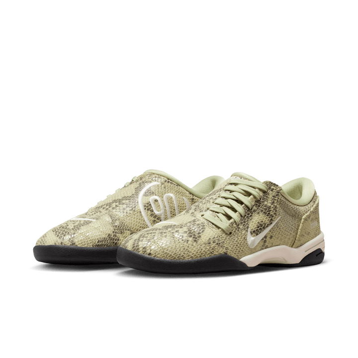 Women's Nike Total 90 SE 'Olive Aura'