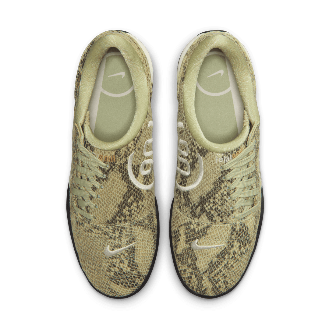 Women's Nike Total 90 SE 'Olive Aura'