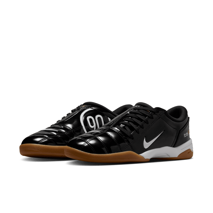 Women's Nike Total 90 'Black/White'