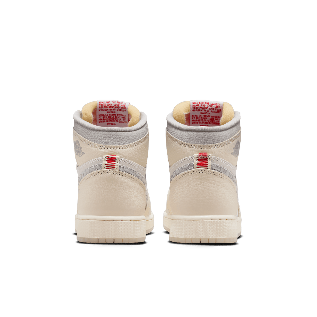 Air Jordan 1 Retro High OG 'Sail/University Red' GS
