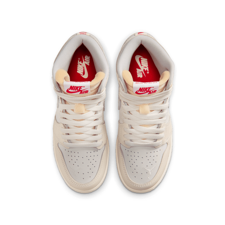 Air Jordan 1 Retro High OG 'Sail/University Red' GS