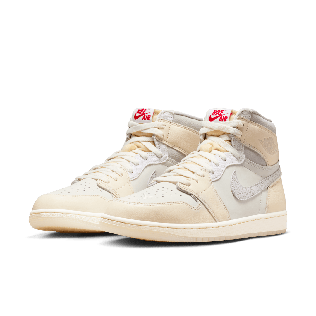 Air Jordan 1 Retro High OG 'Sail/University Red'