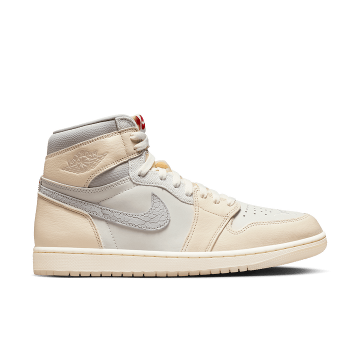 Air Jordan 1 Retro High OG 'Sail/University Red'