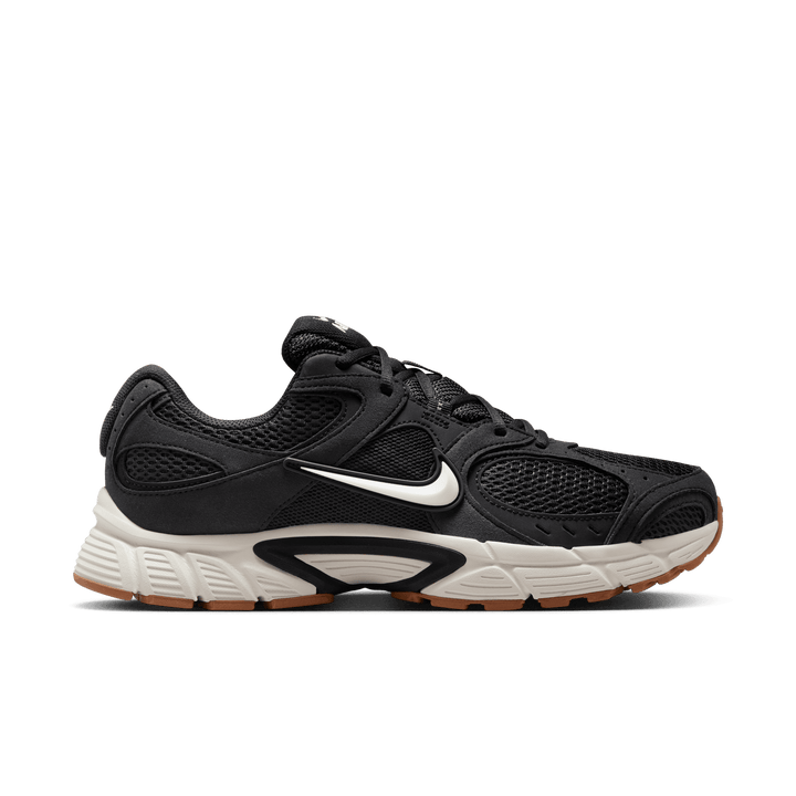 Nike V5 RNR 'Black/Phantom Gum'