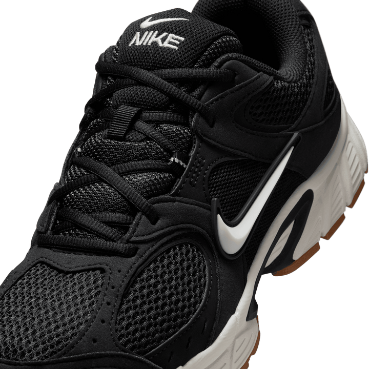 Nike V5 RNR 'Black/Phantom Gum'