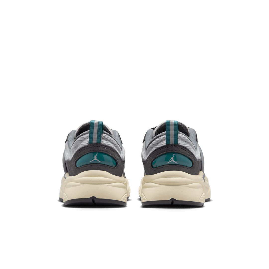 Air Jordan Trunner O/S 'Photon Dust/Ash Green' GS