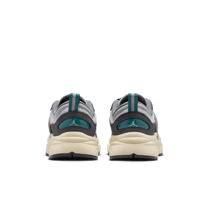 Air Jordan Trunner O/S 'Photon Dust/Ash Green' GS