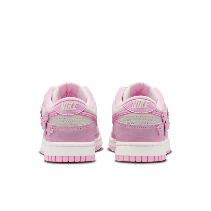 Women's Nike Dunk Low SE 'Florette'