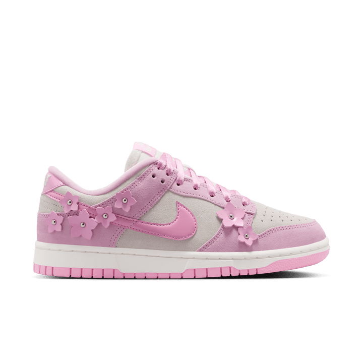 Women's Nike Dunk Low SE 'Florette'