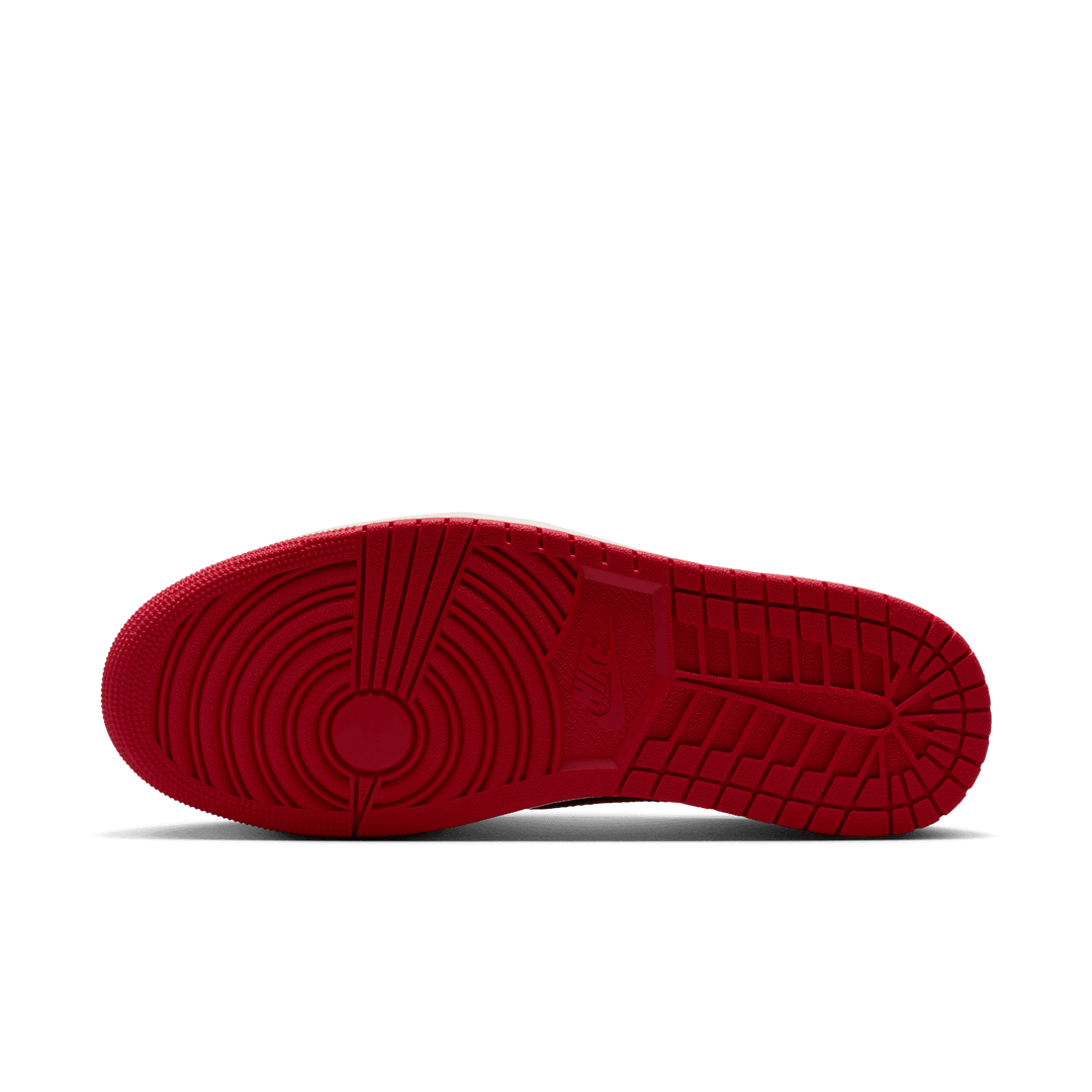 Air Jordan 1 Retro Low OG 'Banned'