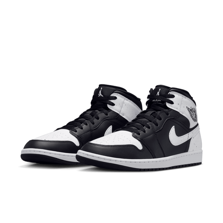 Air Jordan 1 Mid SE 'Oreo'