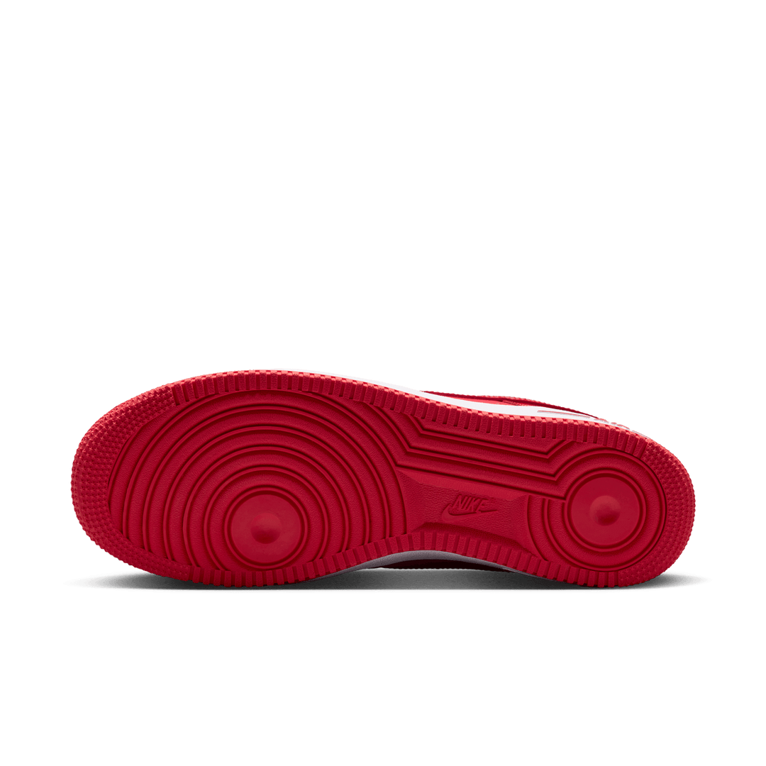 Nike Air Force 1 '07 LV8 Patent 'University Red'