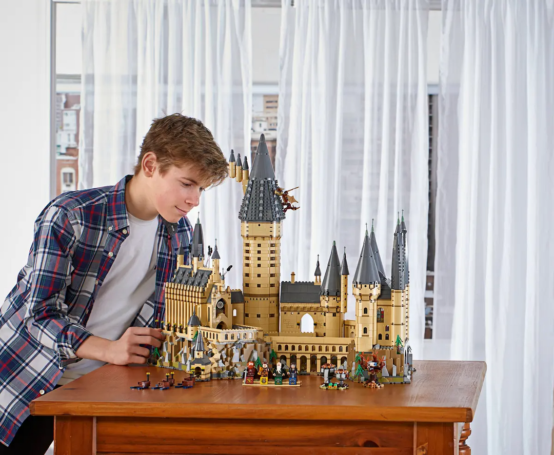 LEGO® Harry Potter™ Hogwarts™ Castle 71043