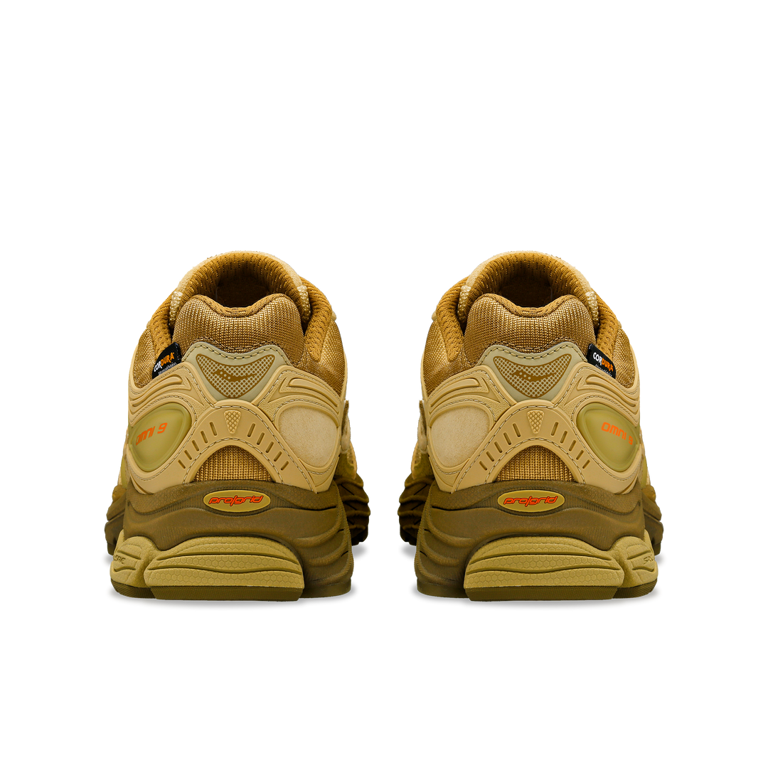 Saucony X Starcow ProGrid Omni 9 Armor