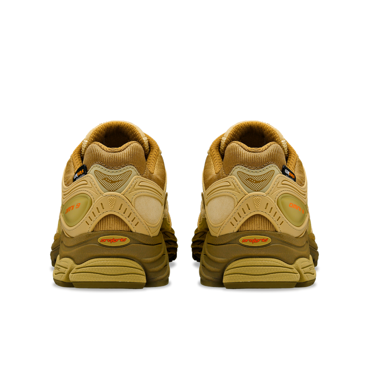 Saucony X Starcow ProGrid Omni 9 Armor