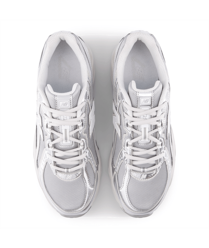 New Balance 740 'Metallic Silver'