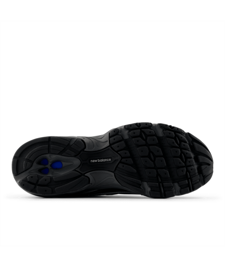 New Balance 740 'Black Metallic'