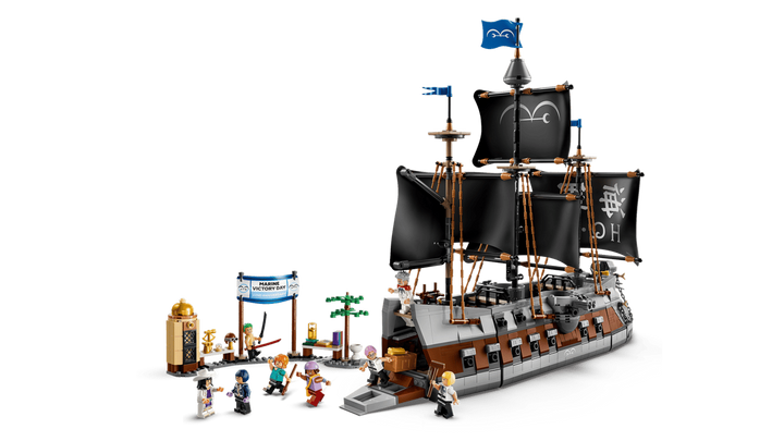 LEGO® One Piece Garp's Marine Battleship 75646