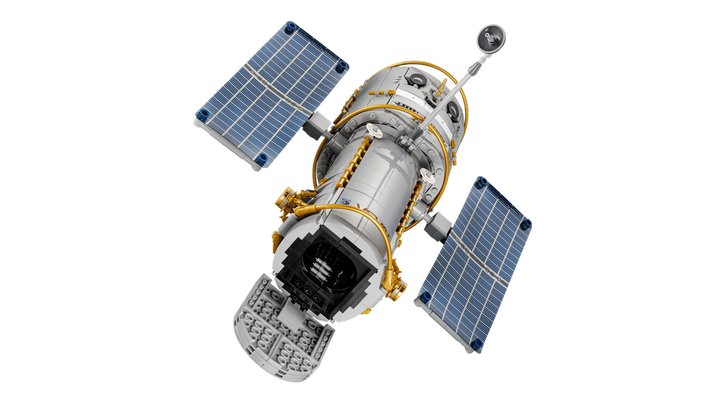 LEGO® Icons Hubble Space Telescope 11382