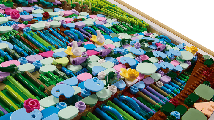 LEGO® Art Claude Monet – Bridge over a Pond of Water Lilies 31220