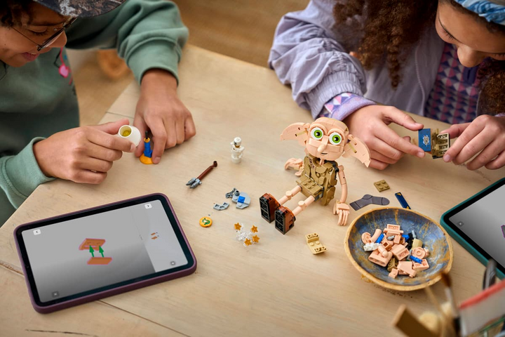 LEGO® Harry Potter™ Dobby™ the Free Elf 76469