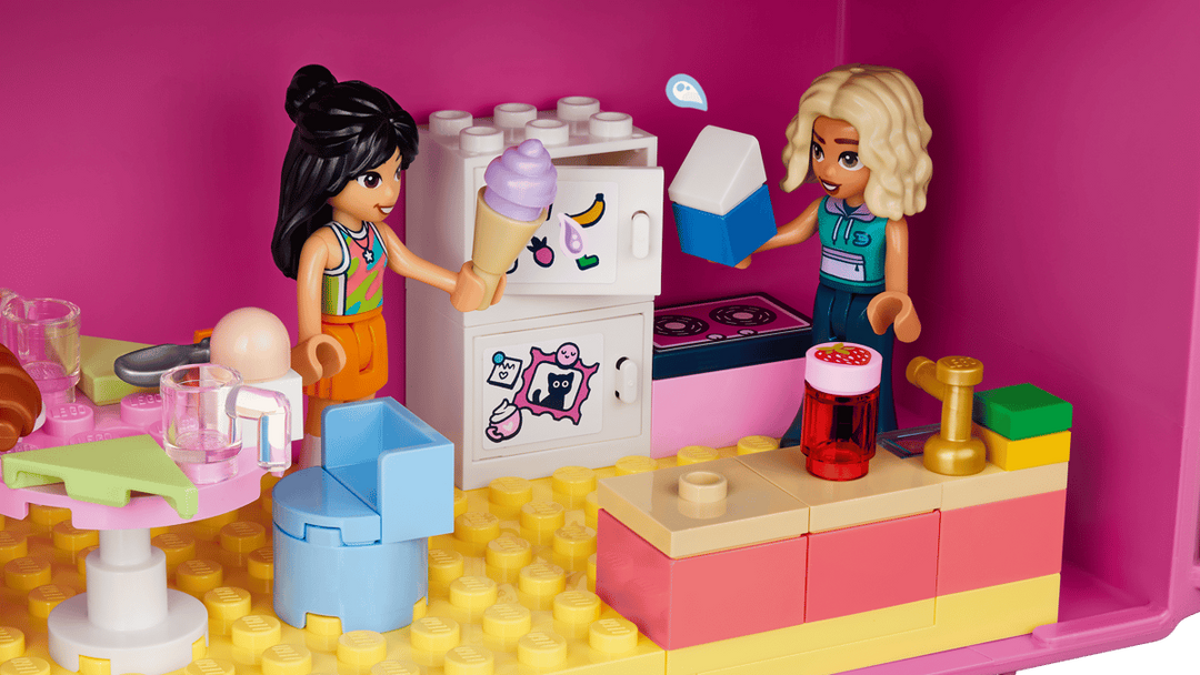 LEGO® Friends Creative Dollhouse Suitcase 42697