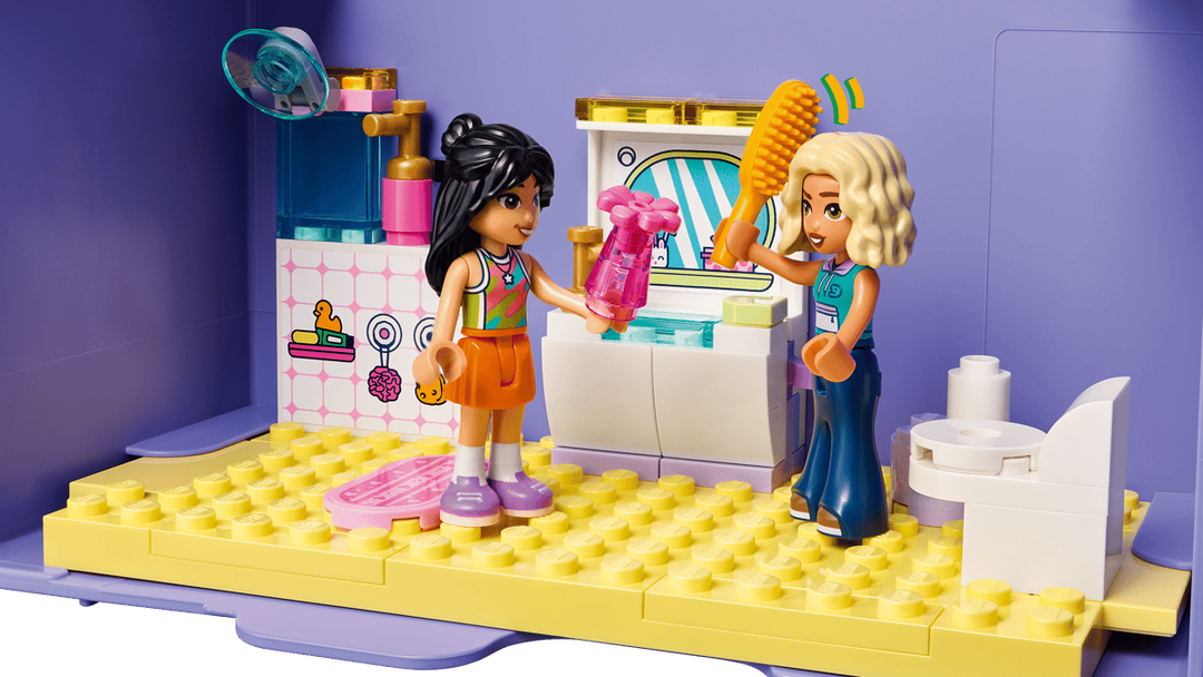 LEGO® Friends Creative Dollhouse Suitcase 42697