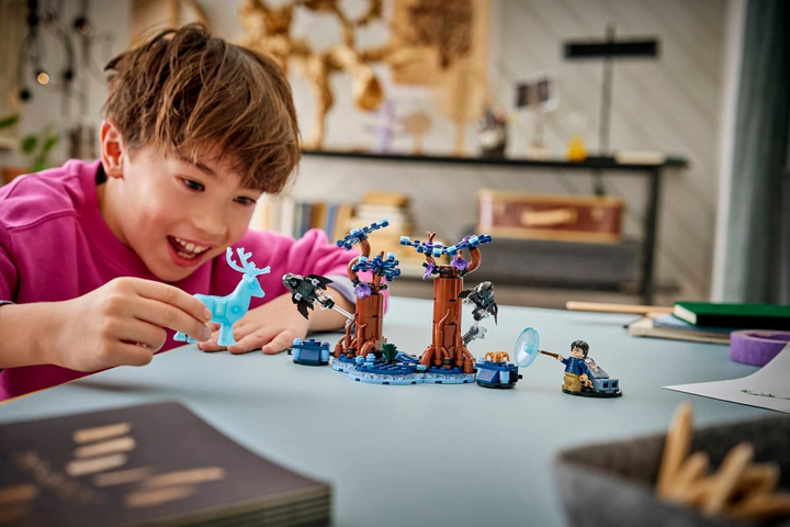 LEGO® Harry Potter™ Forbidden Forest™: Expecto Patronum 76475