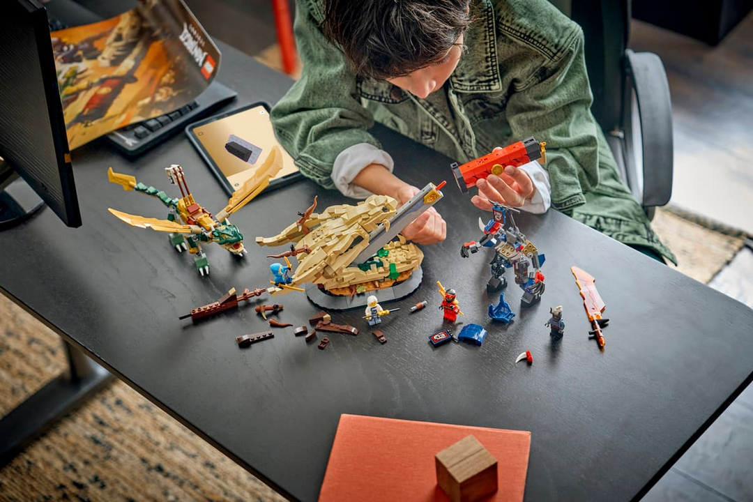 LEGO® NINJAGO® Battle at the Dragon's Blade 71871